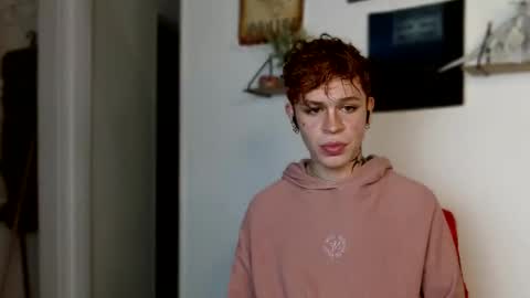 Snapshot of andreewwolffman chatting on January 7, 2025, 12:24 am Andrew online show from January 7, 2025, 12:24 am