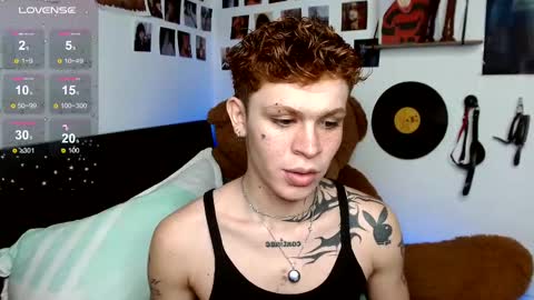 Snapshot of andreewwolffman chatting on March 12, 2025, 10:50 pm Andrew online show from March 12, 2025, 10:50 pm