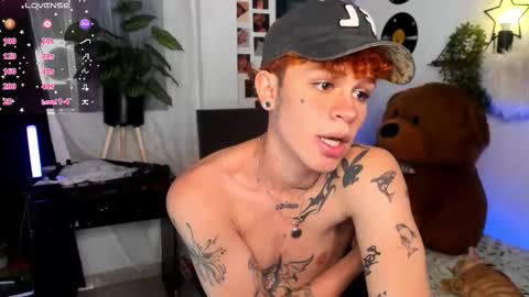 Snapshot of andreewwolffman chatting on September 16, 2025, 11:17 pm Andrew online show from September 16, 2025, 11:17 pm