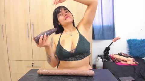 yudith online show from February 11, 2026, 3:39 pm