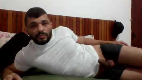 Snapshot of andreloko123 chatting on November 11, 2025, 1:27 am andreloko123 online show from November 11, 2025, 1:27 am