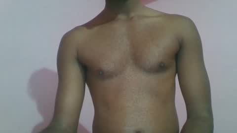 andres01_ online show from February 8, 2026, 3:26 pm