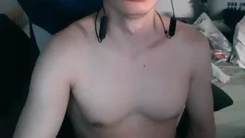 andresse_lat online show from July 20, 2026, 3:43 am