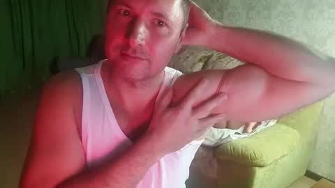 Snapshot of andretota6 chatting on November 10, 2025, 11:48 pm ANDRE online show from November 10, 2025, 11:48 pm