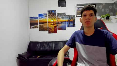 andrew_2811 online show from December 19, 2025, 9:05 am