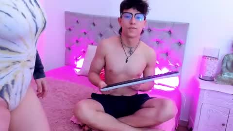 andrew_and_visenya online show from December 14, 2024, 2:34 am