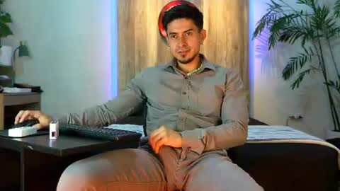 Andrew online show from July 16, 2026, 2:06 am