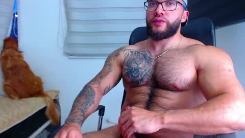 andrew_holden__ online show from January 24, 2025, 11:12 pm