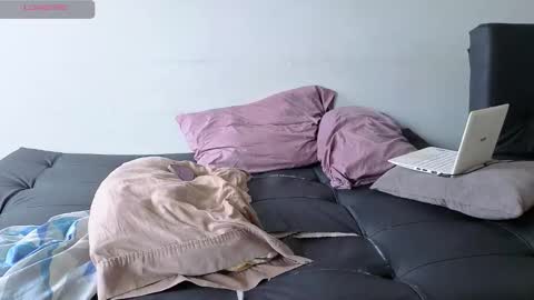 Snapshot of andrew_hot_999 chatting on October 25, 2025, 12:23 pm Andrew online show from October 25, 2025, 12:23 pm