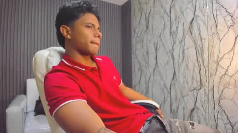 ANDREW online show from January 8, 2026, 1:41 am