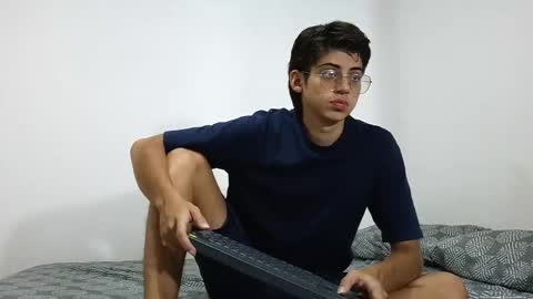 Andrew online show from February 1, 2026, 12:59 pm