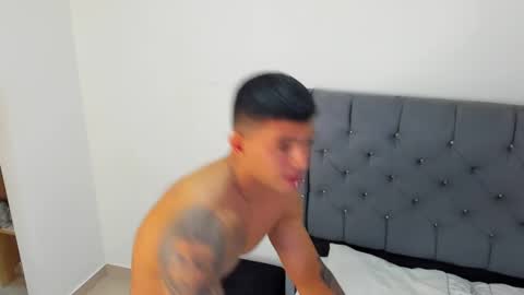 Snapshot of andrewadans02 chatting on November 25, 2025, 12:54 am andrew online show from November 25, 2025, 12:54 am