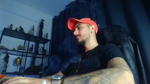 Snapshot of andrewbanner chatting on February 11, 2025, 5:16 am MasterRomania online show from February 11, 2025, 5:16 am