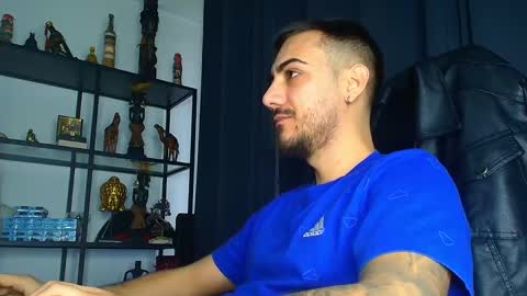 Snapshot of andrewbanner chatting on February 28, 2025, 5:59 am MasterRomania online show from February 28, 2025, 5:59 am