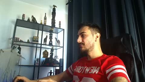 Snapshot of andrewbanner chatting on March 10, 2025, 5:43 am MasterRomania online show from March 10, 2025, 5:43 am