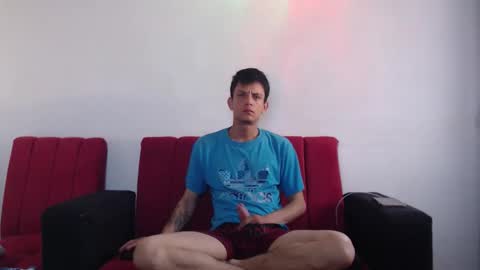 andrew online show from December 20, 2025, 11:06 am