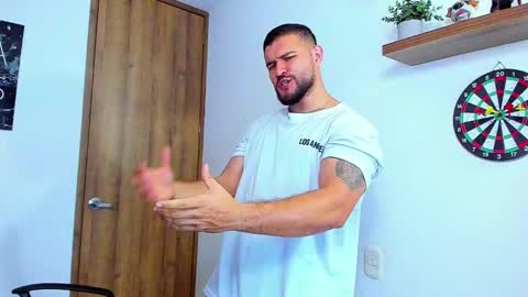 Snapshot of andrewdiaz_ chatting on October 3, 2025, 5:48 am Andrew Diaz online show from October 3, 2025, 5:48 am