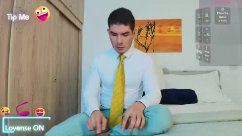 Snapshot of andrewstelee chatting on September 27, 2025, 5:12 am andrewstelee online show from September 27, 2025, 5:12 am