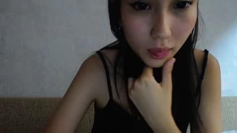 Snapshot of andriana05 chatting on June 16, 2026, 9:17 pm Andriana05 online show from June 16, 2026, 9:17 pm