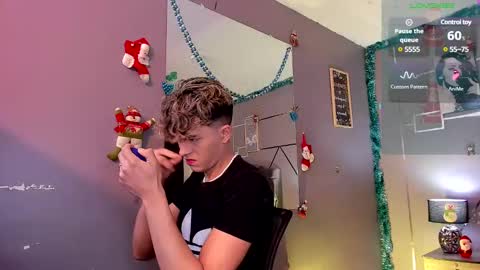 Snapshot of andrius_24 chatting on December 18, 2024, 11:45 am online show from December 18, 2024, 11:45 am