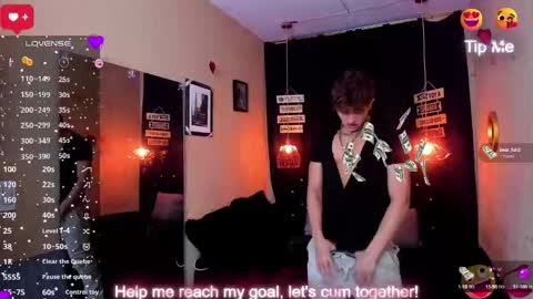 Snapshot of andrius_24 chatting on October 14, 2025, 7:36 pm online show from October 14, 2025, 7:36 pm