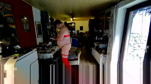 androgynia online show from January 17, 2026, 1:05 pm