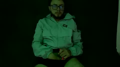 Snapshot of androgynous_love chatting on April 16, 2026, 12:17 pm hugeclit online show from April 16, 2026, 12:17 pm