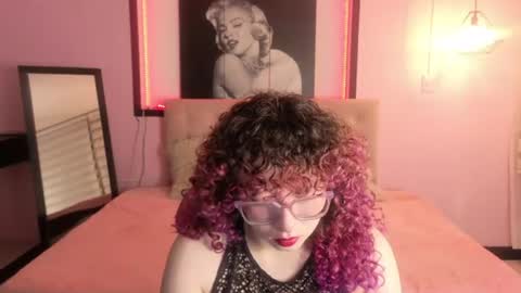 Snapshot of androm3da_ chatting on July 6, 2026, 7:38 pm androm3da_ online show from July 6, 2026, 7:38 pm