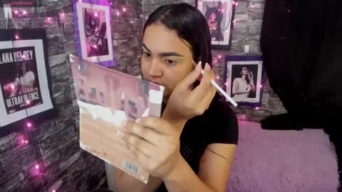 Snapshot of andrys_hot chatting on February 10, 2026, 9:08 pm Andrys online show from February 10, 2026, 9:08 pm