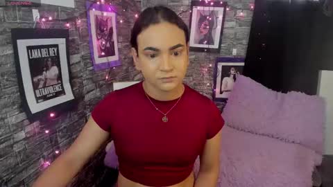 Snapshot of andrys_hot chatting on February 26, 2026, 8:52 pm Andrys online show from February 26, 2026, 8:52 pm