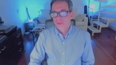 Andrew online show from July 17, 2026, 5:03 am