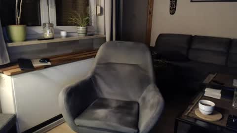 Andy online show from July 28, 2026, 11:37 pm
