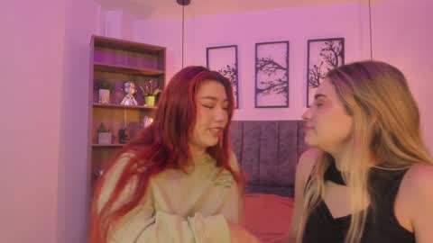 andy_and_emma online show from December 19, 2024, 12:56 pm