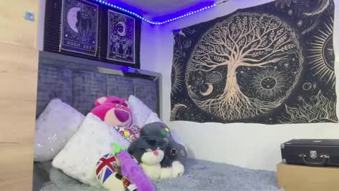 Snapshot of andy_belier chatting on March 4, 2025, 4:20 pm Andy online show from March 4, 2025, 4:20 pm