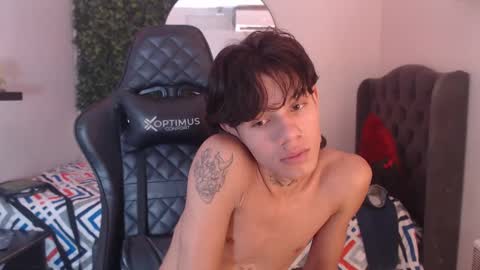 Snapshot of andy_dan1 chatting on December 18, 2024, 2:06 pm andy_dan1 online show from December 18, 2024, 2:06 pm