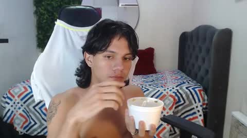 Snapshot of andy_dan1 chatting on January 18, 2025, 5:48 pm andy_dan1 online show from January 18, 2025, 5:48 pm