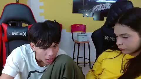 Snapshot of andy_dan1 chatting on February 28, 2025, 2:42 pm andy_dan1 online show from February 28, 2025, 2:42 pm