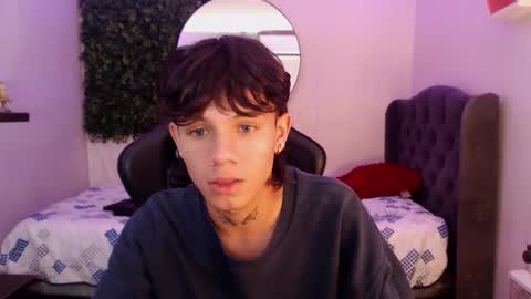 Snapshot of andy_dan1 chatting on March 7, 2025, 2:01 pm andy_dan1 online show from March 7, 2025, 2:01 pm