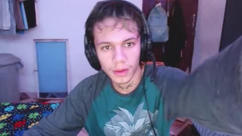 andy_dan1 online show from May 19, 2026, 6:31 am