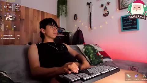 Snapshot of andy_guez_11 chatting on December 23, 2024, 12:03 am andy_guez_11 online show from December 23, 2024, 12:03 am