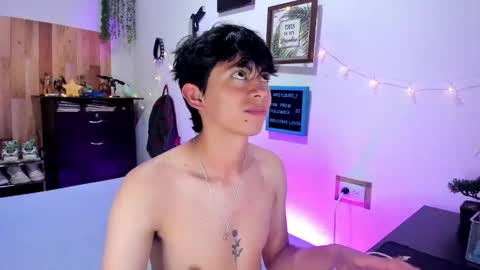 Snapshot of andy_guez_11 chatting on January 23, 2025, 1:13 pm andy_guez_11 online show from January 23, 2025, 1:13 pm