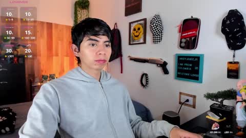 Snapshot of andy_guez_11 chatting on February 27, 2025, 10:04 am andy_guez_11 online show from February 27, 2025, 10:04 am