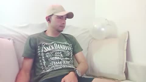 Snapshot of andy_magic_ chatting on October 13, 2025, 8:20 pm andy_magic_ online show from October 13, 2025, 8:20 pm