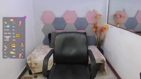 Snapshot of andy_norton chatting on June 16, 2026, 8:55 pm Andy online show from June 16, 2026, 8:55 pm
