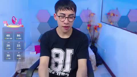 Snapshot of andy_norton chatting on June 20, 2026, 9:06 pm Andy online show from June 20, 2026, 9:06 pm