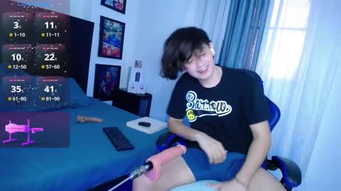 Snapshot of andyboy_19 chatting on November 7, 2025, 10:21 pm andy online show from November 7, 2025, 10:21 pm