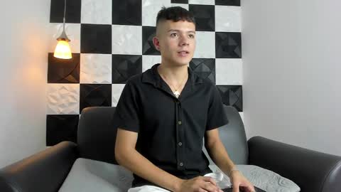 andyfame11 online show from September 22, 2025, 7:16 pm