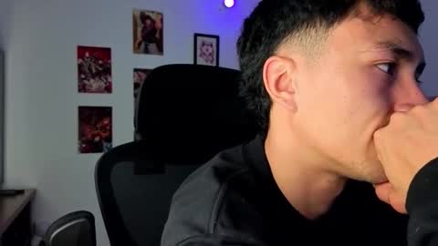 Andy online show from December 13, 2025, 8:36 pm