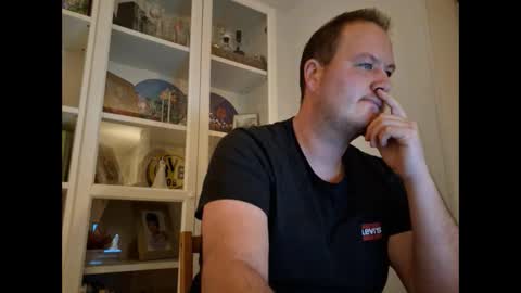 ShortyfromS online show from December 9, 2024, 6:01 am