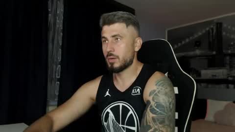 Magic Andy online show from August 8, 2026, 1:19 am